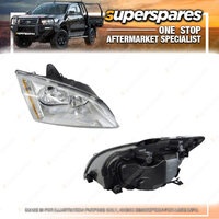 Superspares Right Headlight for Ford Focus LS LT SEDAN HATCHBACK 01/2005-02/2009