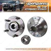 Superspares Front Wheel Hub With Bearing for Kia Rondo 04/2008-05/2013