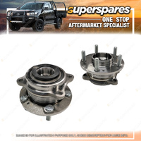 Superspares Front Wheel Hub for Kia Sorento XM With Bearing 08/2009-04/2014