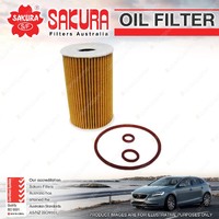 Sakura Oil Filter for Audi A1 8X A3 8P A4 B8 A5 8T A6 C7 Q3 8U Q5 8R TT 8J