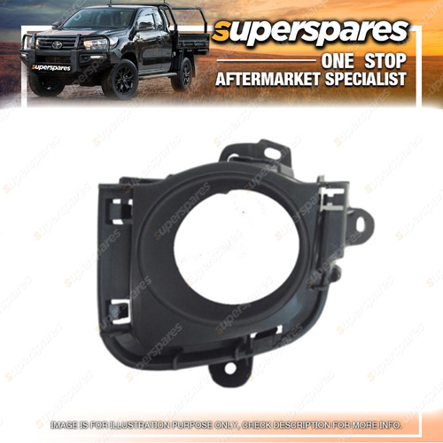 Superspares Left Fog Light Cover for Toyota Prius ZVW30 04/2009-12/2011